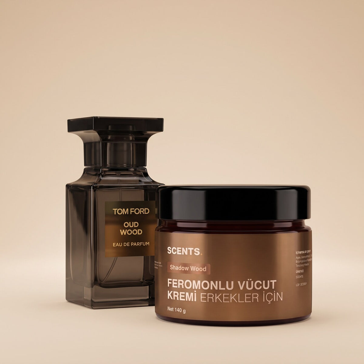 SCENTS Shadow Wood · esin şişesiyle kart
